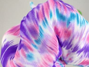 sukienki na koniec roku szkolnego: Bluzka damska, rozmiar S — 5