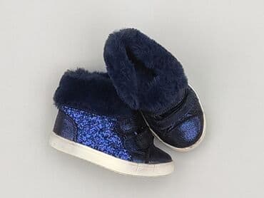 bluzy: Buciki niemowlęce, 20, stan - Bardzo dobry — 1