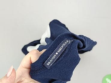 buty nike drogie: Brandy Melville, Bluza damska
, rozmiar One size — 4