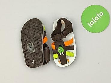 klapki na: Sandałki 26, Używany — 3