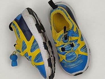 koszulka barcelony lewandowski: Buty sportowe 24, Używany — 1