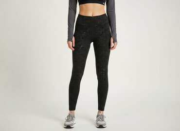 rajstopy czarne ze srebrną nitką: Esmara, Legginsy Sportowe damskie, rozmiar S — 1