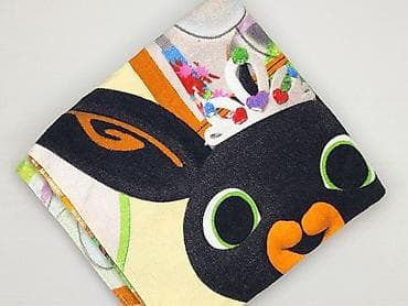 podklad: Ręcznik 70 x 130, kolor - Kolorowy, stan - Bardzo dobry — 1