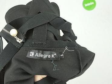 dekolt sukienki: Sukienka damska, rozmiar S — 4