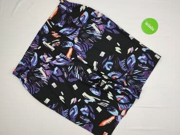 krótkie spodenki i nogi z cellulitem: Nutmeg, Szorty damskie, 2XL — 3