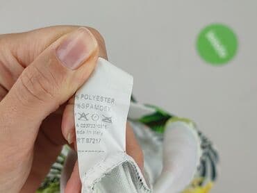 krótkie spodenki z eko skóry: Szorty damskie, rozmiar M — 4