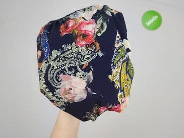 bluzka do garnituru damskiego: Bluzka damska, S — 4