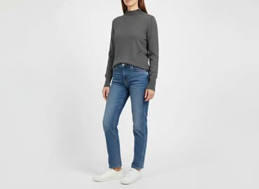 sweter m: Sweter damski, rozmiar M — 1