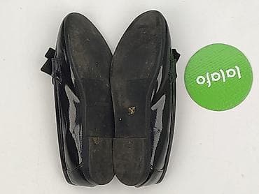 klapki łapy: Czarne lakierowane mokasyny damskie Jenny Fairy - Klasyczny fason — 3