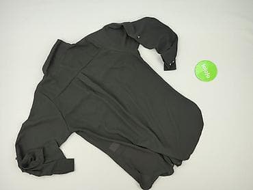 what is a shirt pull: Fashion Avenue, Women`s shirt, size M — 4