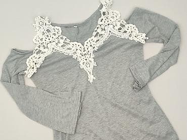 bluzki z bufkami: Bluzka damska, rozmiar S — 1