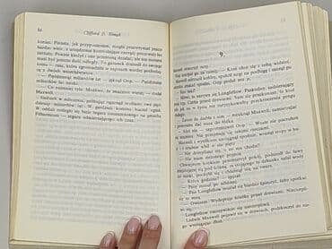 Książki: Książka, gatunek - Powieść, stan - Bardzo dobry — 3