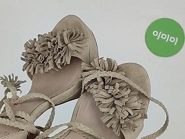 stradivarius klapki na platformie: Sandały damskie, rozmiar 37 — 5