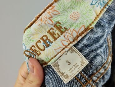 modne krótkie spodenki: Szorty damskie, rozmiar S — 5