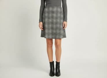 czarne spódnice w kratę: Spódnica damska, rozmiar S — 5