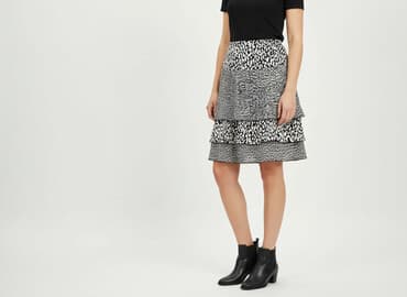 czarne spódniczka obcisła: Women`s skirt, size 3XL — 1