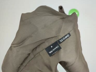 koszula swoateczna: Kamizelka garniturowa dla mężczyzn, rozmiar M — 4