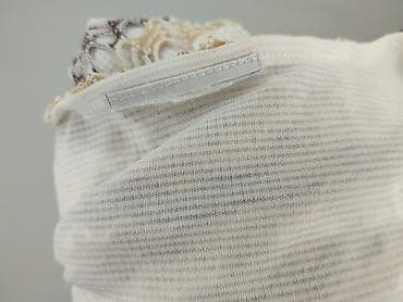 bluzka litera a: Bluzka damska, rozmiar 6XL — 5