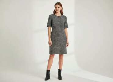 sukienka biała z czarnymi wstawkami: Sukienka damska, rozmiar S — 1