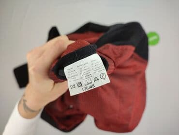 sweter w paski reserved: Męski płaszcz wełniany z kołnierzem stójką, zapinany na guziki. - — 3