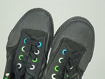 top do garnituru: Trampki 33, Używany — 5