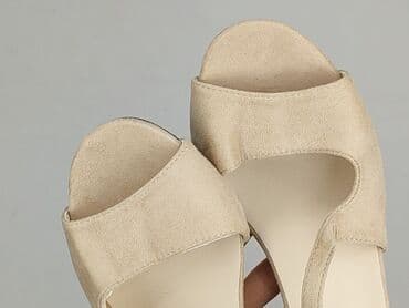 ccc srebrne sandały na obcasie: Sandały damskie, rozmiar 38 — 7