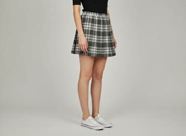 spódniczka w kratę plisowane: Spódnica damska, rozmiar S — 6
