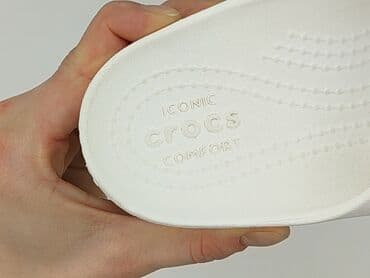 crocs czarne ccc: Crocs, Sandały damskie, 37 — 4