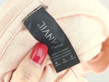 f: T-shirt damski, rozmiar M — 4