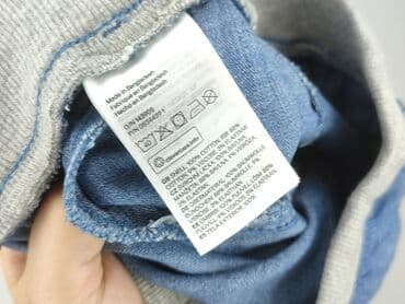 koszulka z hello kitty: Spodnie jeansowe, H&M, 3-4 lat, 104, stan - Bardzo dobry — 5