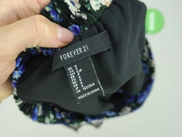 krótkie czarne spodenki materiałowe: Forever 21, Szorty damskie, rozmiar S — 4