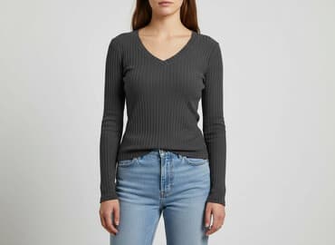 Women's blouse, size S at lalafo.pl Women's blouse, size S