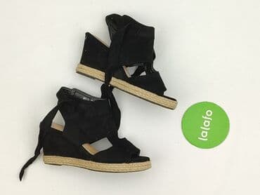 Sandały i klapki: Sandały damskie, rozmiar 37 — 2