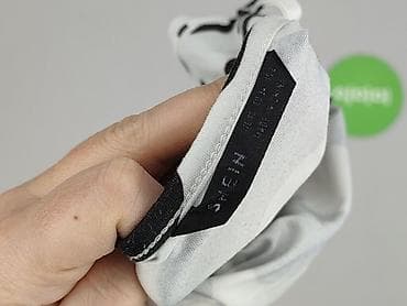 czarne t shirty basic: Top damski, rozmiar XS — 4