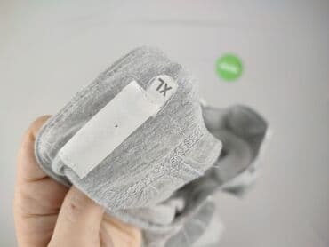 bluzki basic z dekoltem v: Women`s T-shirt, XL at lalafo.pl — 4 bluzki basic z dekoltem v: Women`s T-shirt, XL — 4