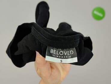 czarne t shirty damskie w serek: Beloved, T-shirt damski, rozmiar S — 4
