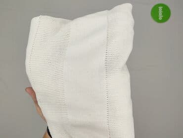 czy akryl w swetrze jest dobry: John Devin, Sweter dla mężczyzn, rozmiar S — 8