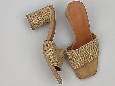born2be biale buty: Klapki damskie, rozmiar 39 — 1