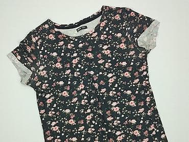 pepco softshell: Cropp, Women`s T-shirt, size S — 1