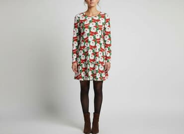 sukienki na boże narodzenie: Sukienka damska, rozmiar M — 1