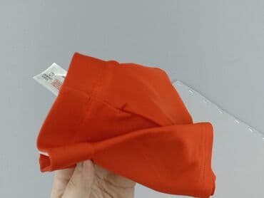 koszulka piłkarska stradivarius: Shorts, Primark, 1-3 months, condition - Perfect — 6