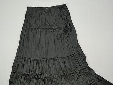 Skirts: Women`s skirt, size M — 1