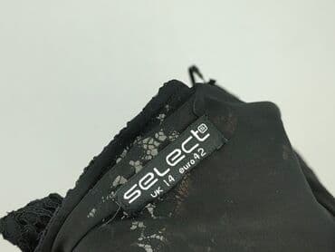 Ubrania damskie: Bluzka damska, M — 4