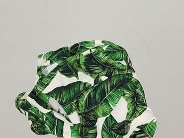 krótkie spodenki i nogi z cellulitem: Pimkie, Szorty damskie, M — 8