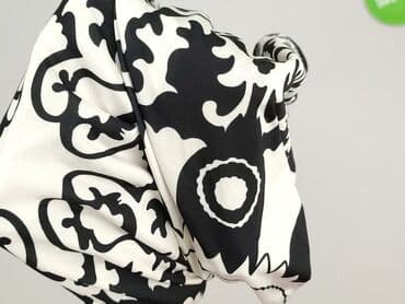 bluzka z marszczeniem na brzuchu: Bluzka damska, rozmiar S — 6