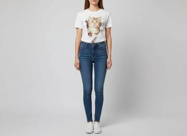 przerabianie koszulek: Women`s T-shirt, size S — 1