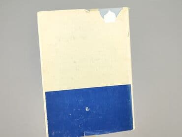 Książki: Książka, gatunek - Literatura faktu, stan - Bardzo dobry — 2