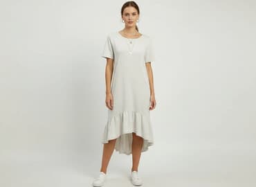 adidasy do sukienki: Sukienka damska, rozmiar M — 7