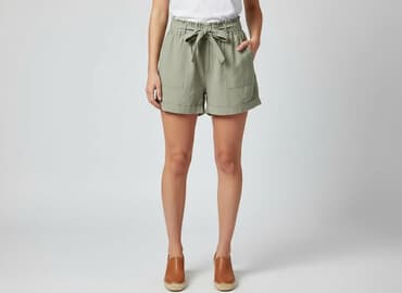 krótkie spodenki z kieszeniami: FB Sister, Szorty damskie, rozmiar M — 6