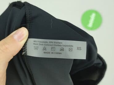 krótkie spodenki i czarne adidasy: Shorts for women, size XS — 5